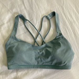 Lululemon free to be wild bra